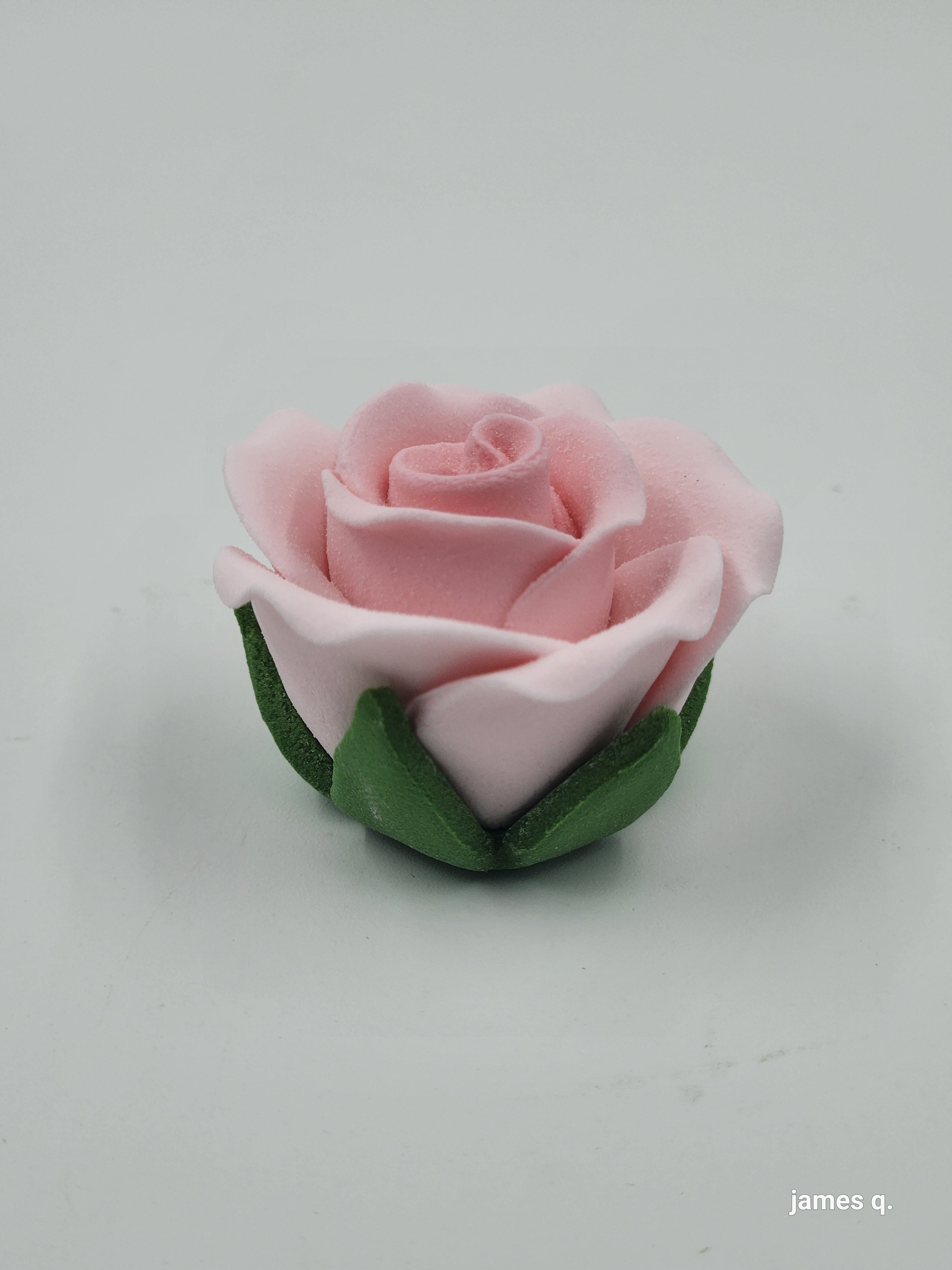 Gumpaste Rose with Leaves 8pc. 1" Small Pink  (146)