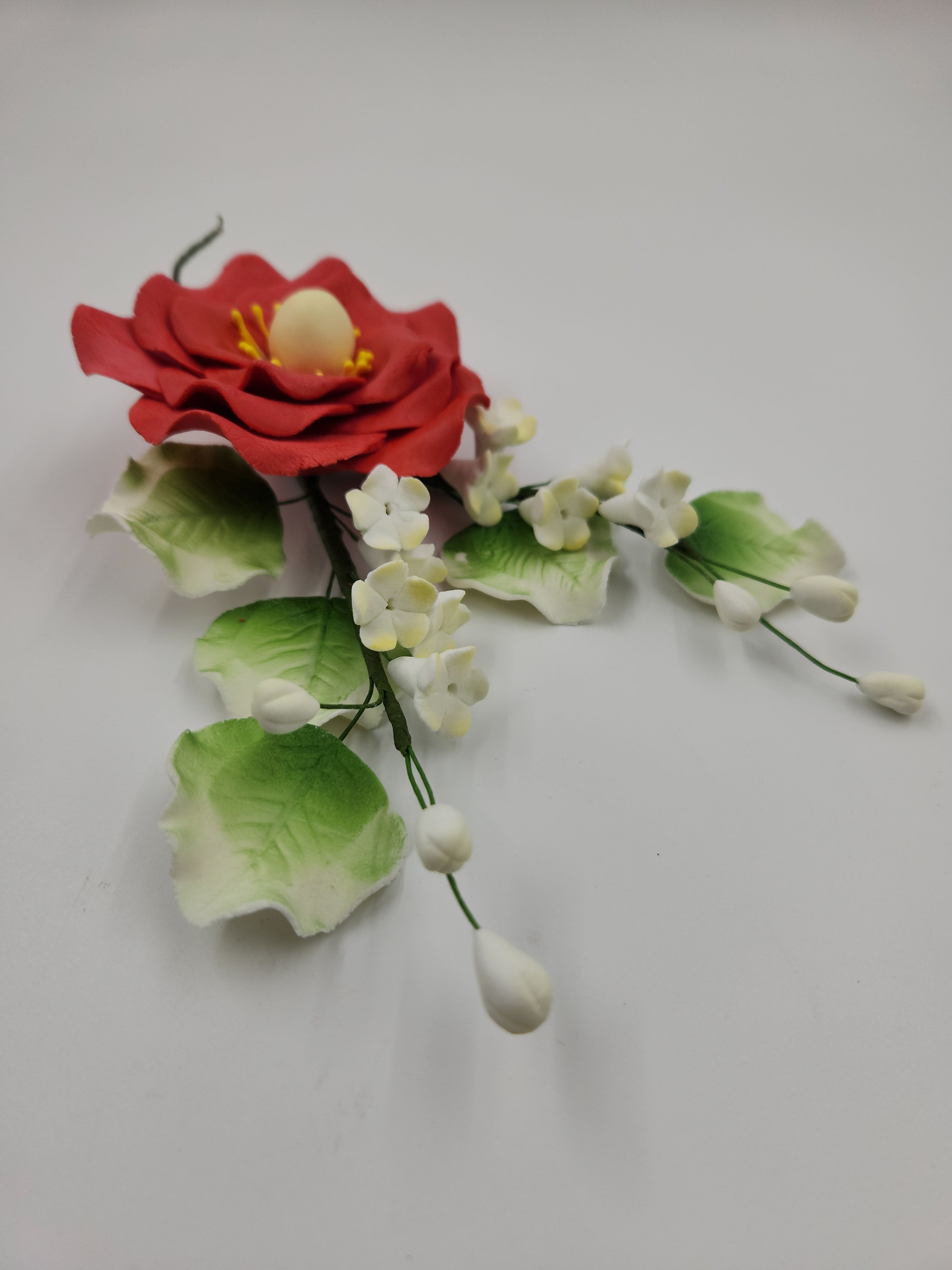 Royal Rose 8" 1pc. Red (15477)