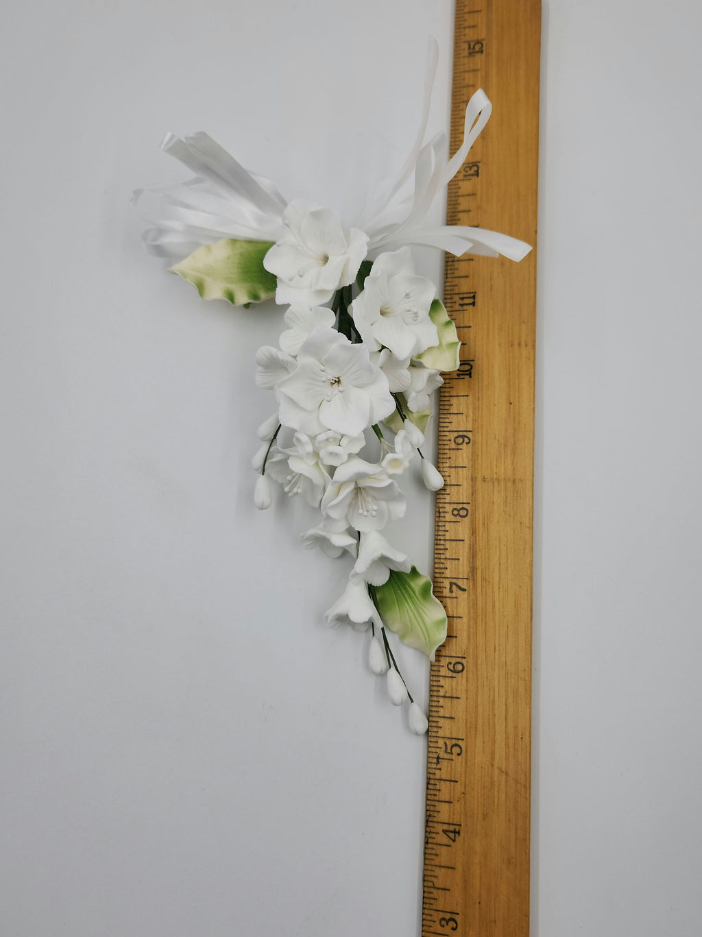Lily Open Spray 1pc. white (510)